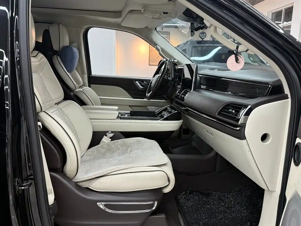 Navigator 3.5 T President Series CN-V