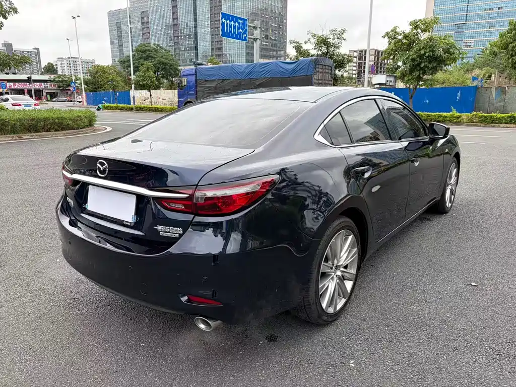 Atenza 2.5 L Blue Sky Sport