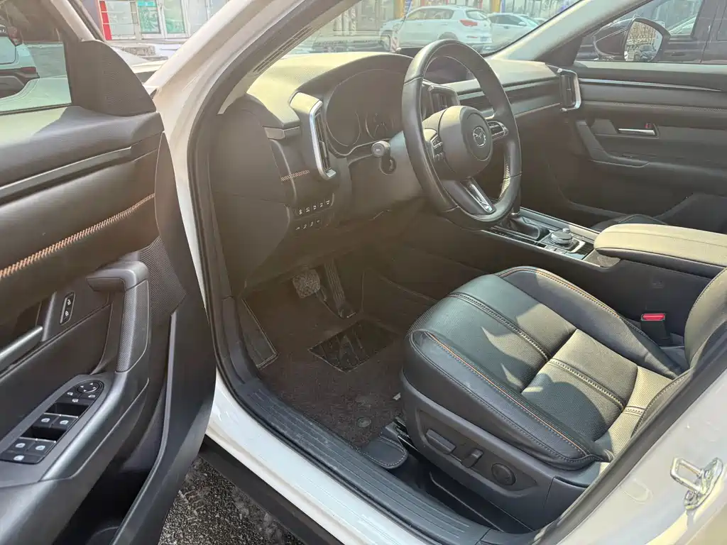 Mazda CX-50 2.0 L