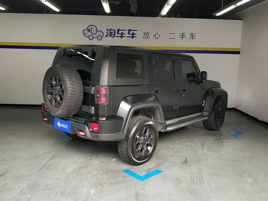 BAIC BJ40 2.0 D Blade Hero Glory