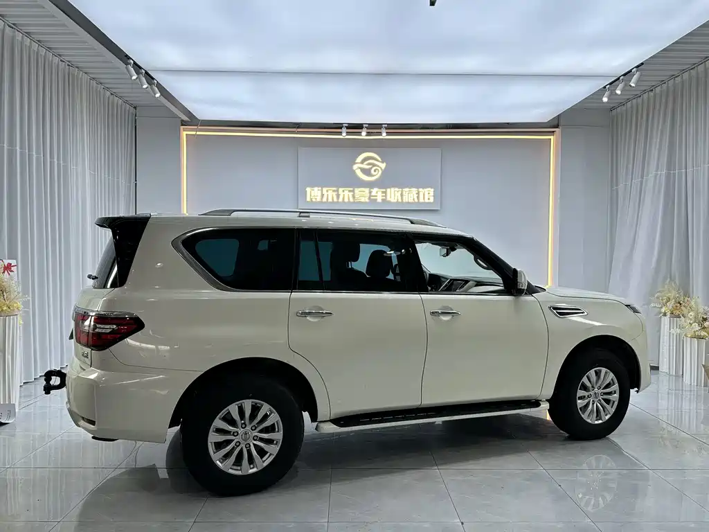 Patrol 4.0 L Flagship