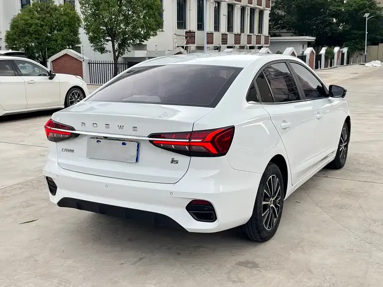 Roewe i5 1.5 L CVT Diamond