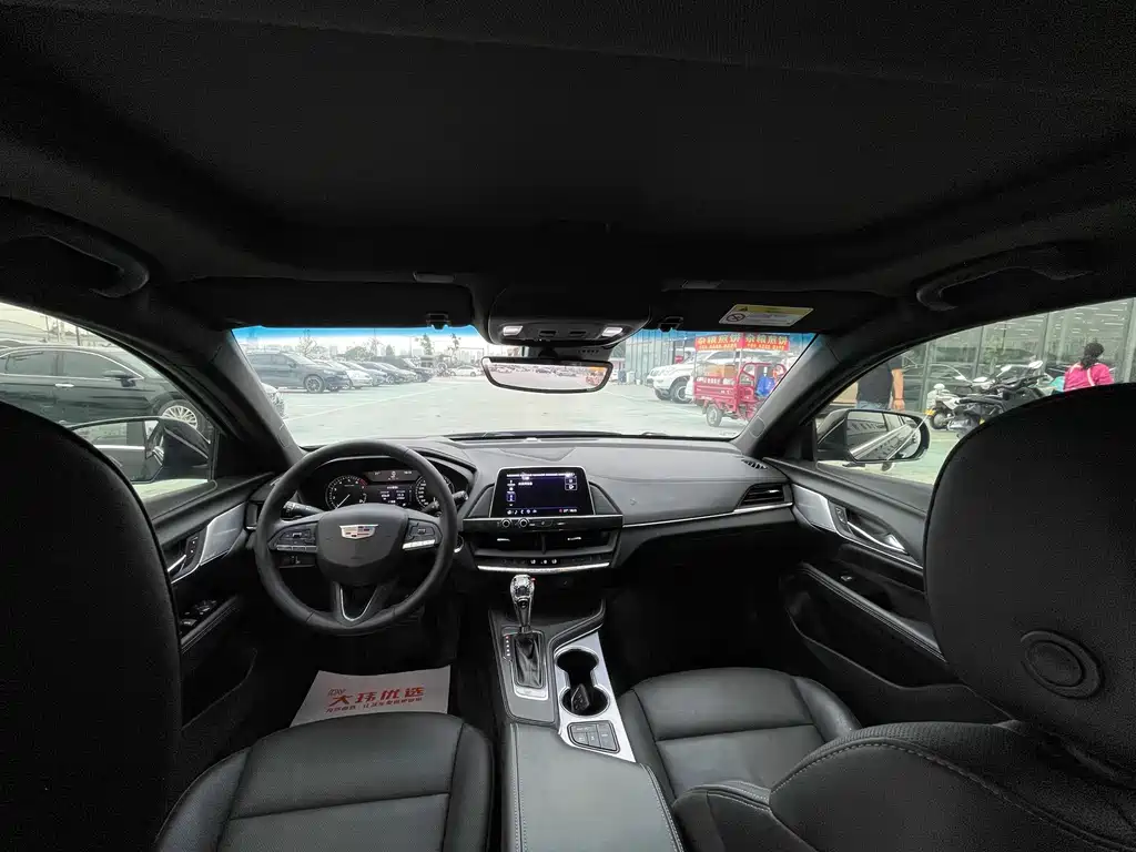 Cadillac CT4 28 T Luxury
