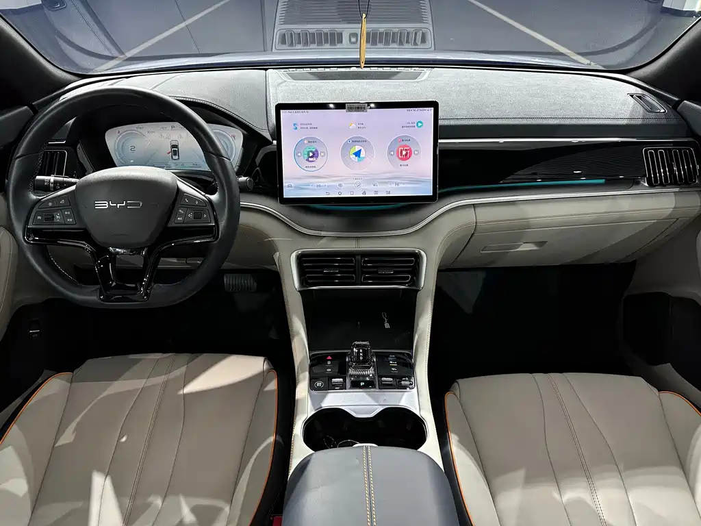 Song PLUS NEV Champion DM-i 110 KM Flagship