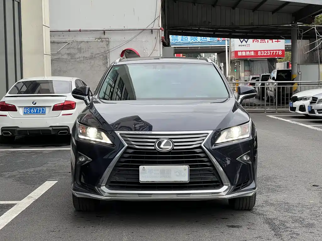 Lexus RX 300 2 WD Elite CN-V