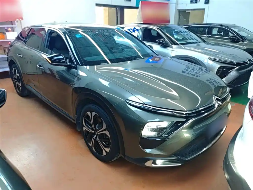 C5 X 凡尔赛C5 X 2021款 1.6 T 耀不凡