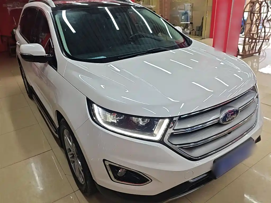 Edge EcoBoost 245 2 WD Grand Sharp 7-seat CN-V