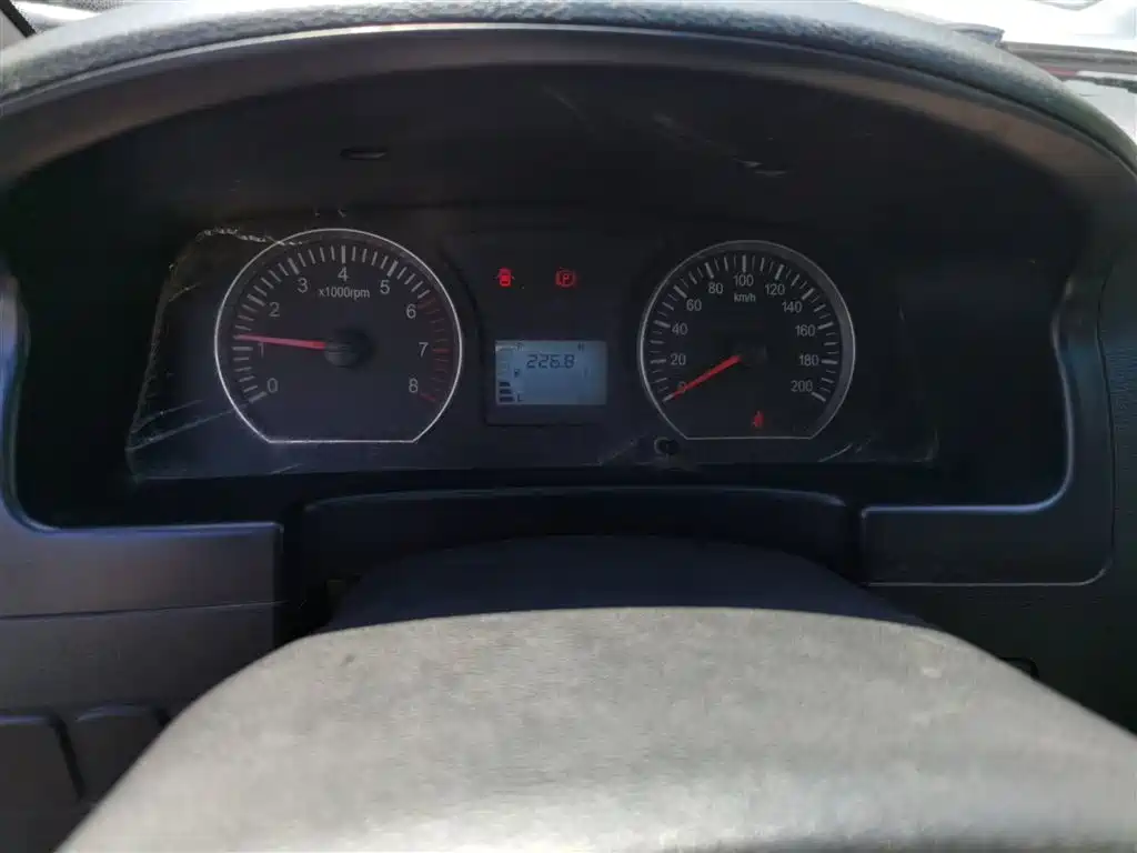 Lingzhi 菱智 2018款 M3 1.5 L 5座基本型