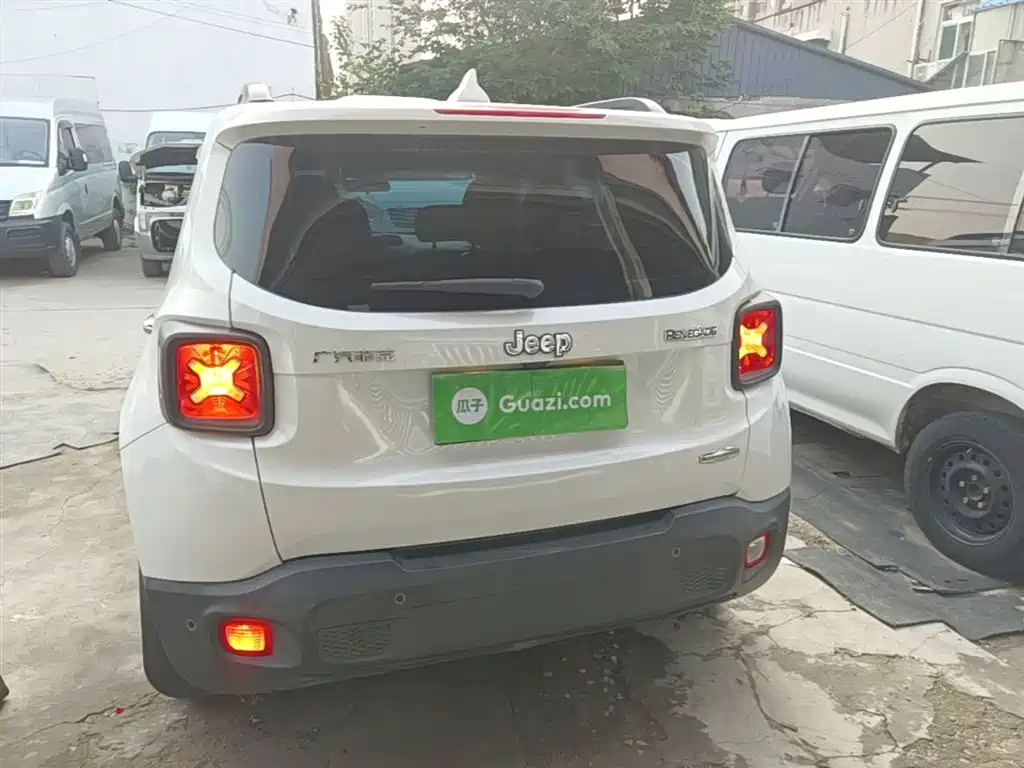 Renegade 1.4 T Auto Power Energy