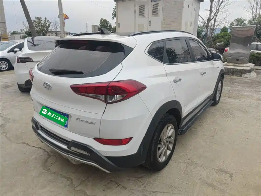 Tucson 1.6 T DCT 2 WD 15 Anniversary Special Edition
