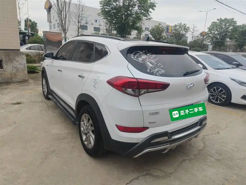 Tucson 1.6 T DCT 2 WD 15 Anniversary Special Edition