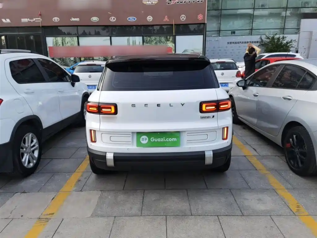 Geely ICON 1.5 TD Chocolate Pure Clever
