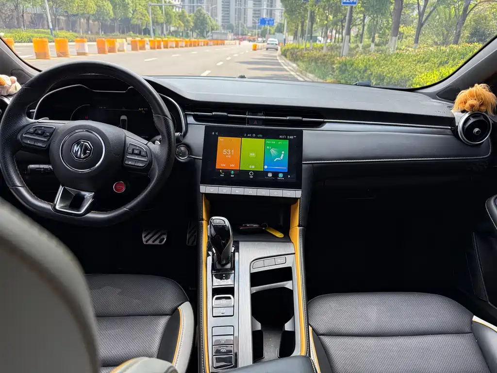 MG6 Pro 1.5 T Auto Leading Trend Luxury