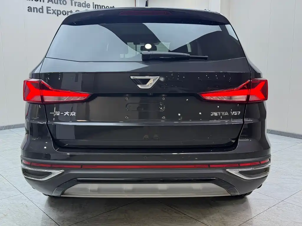 Jetta VS7 Black Sharp 1.4 T Auto Joy Pro