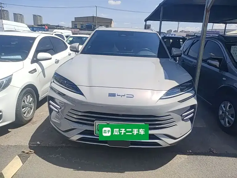 BYD Song PLUS NEV Champion DM-i 110 KM Flagship PLUS