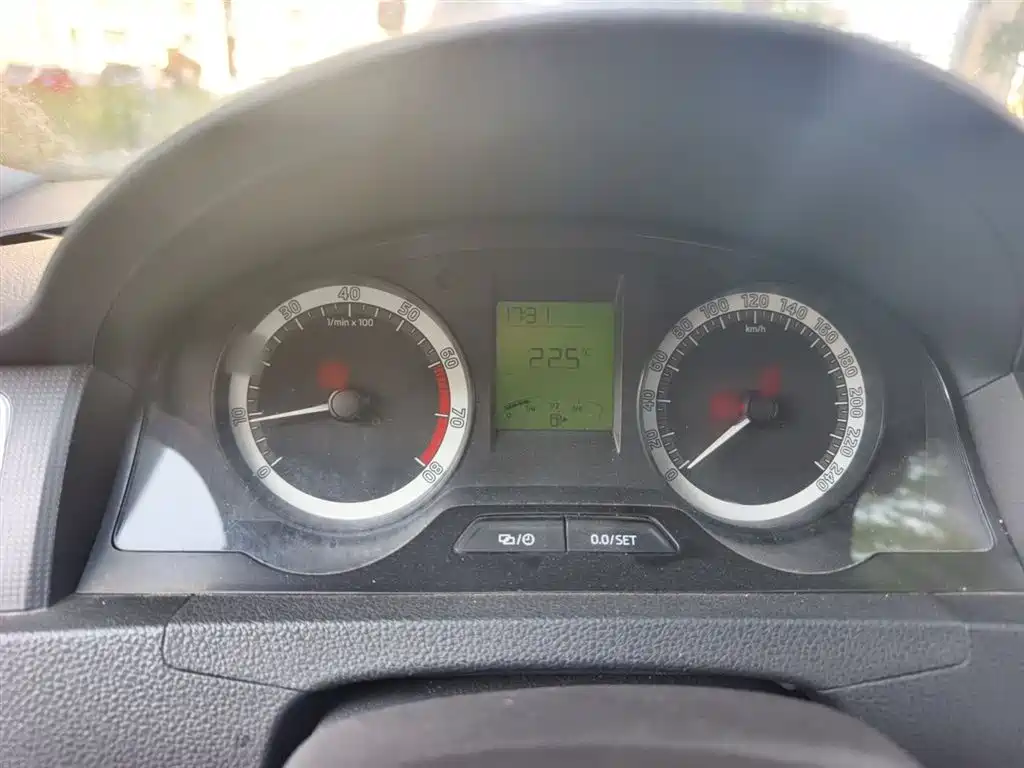 Rapid 昕锐 2018款 1.4 L 手动标准版