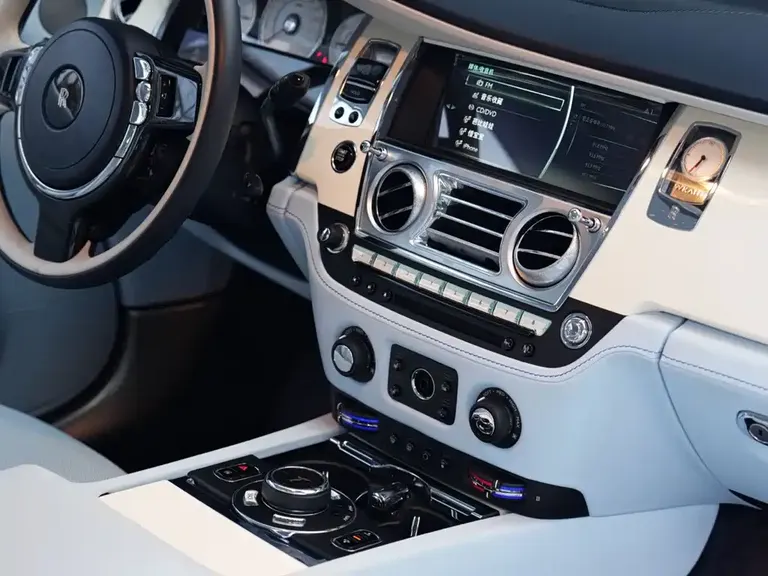 Rolls-Royce Wraith 6.6 T Standard