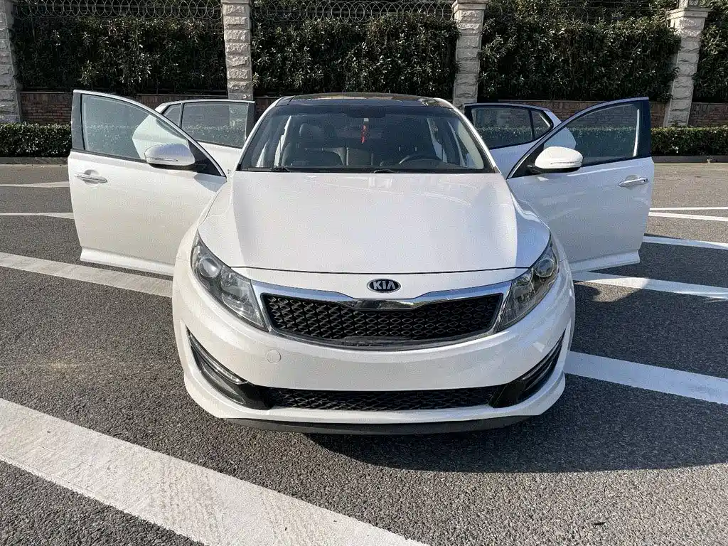Kia K5 起亚K5 2012款 2.0 L 自动Premium