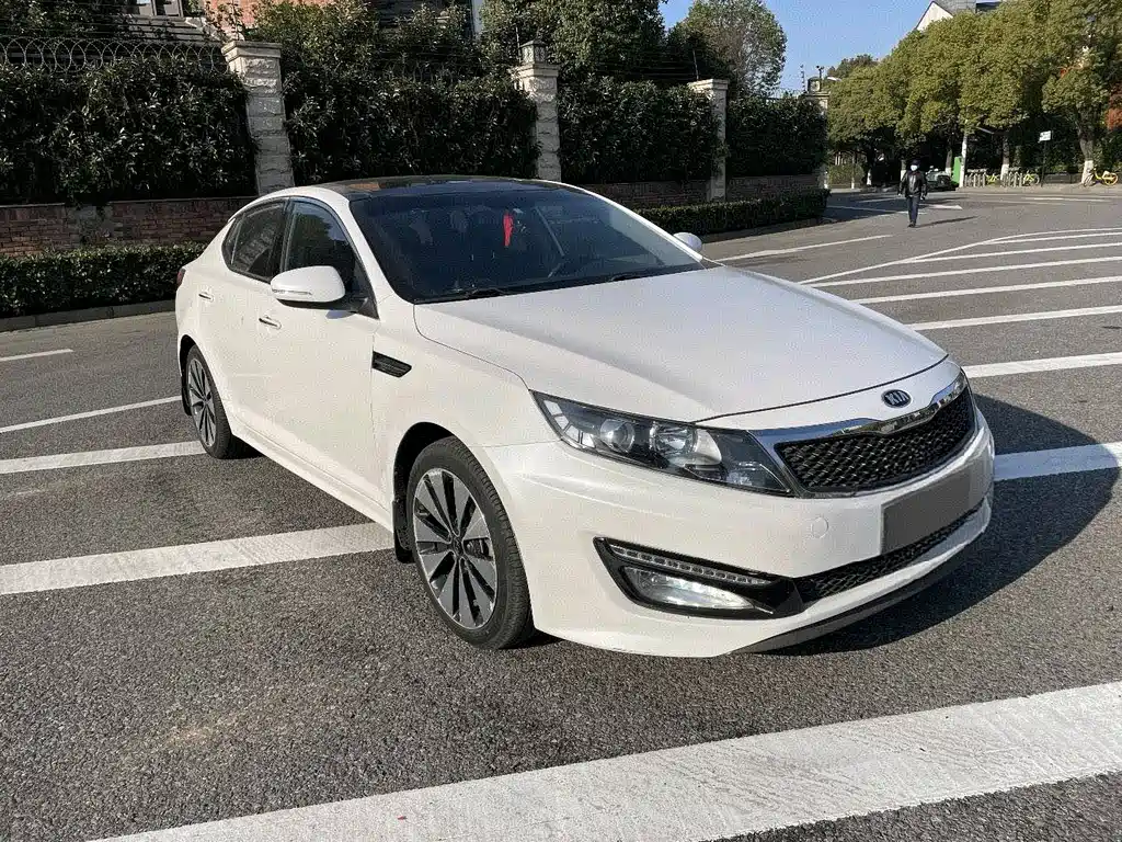 Kia K5 起亚K5 2012款 2.0 L 自动Premium