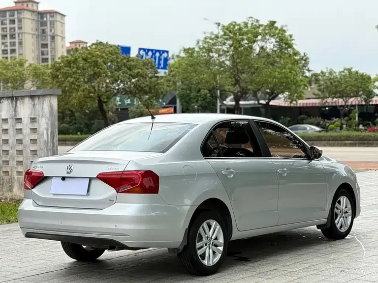 Volkswagen Jetta 1.5 L Auto Comfort