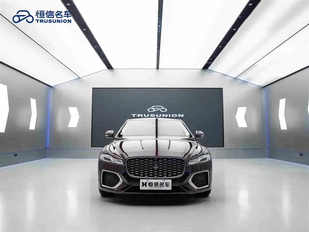 Jaguar XFL XFL 2.0 T P250 2 WD Premium Luxury