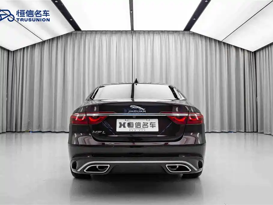 Jaguar XFL XFL 2.0 T P250 2 WD Premium Luxury