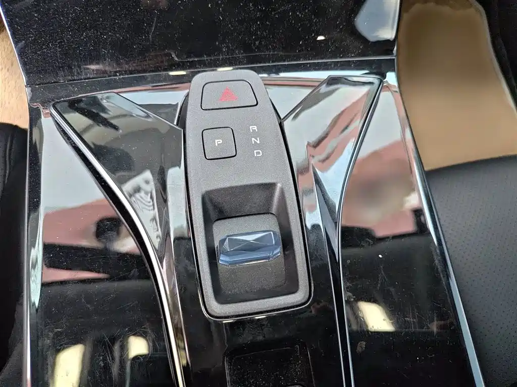 Haohan DH-i 1.5 T Luxury
