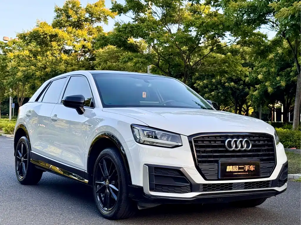 Audi Q2 L 35 TFSI Launch Exclusive CN-VI