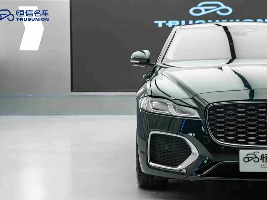 Jaguar XFL XFL 2.0 T P250 2 WD Premium Luxury