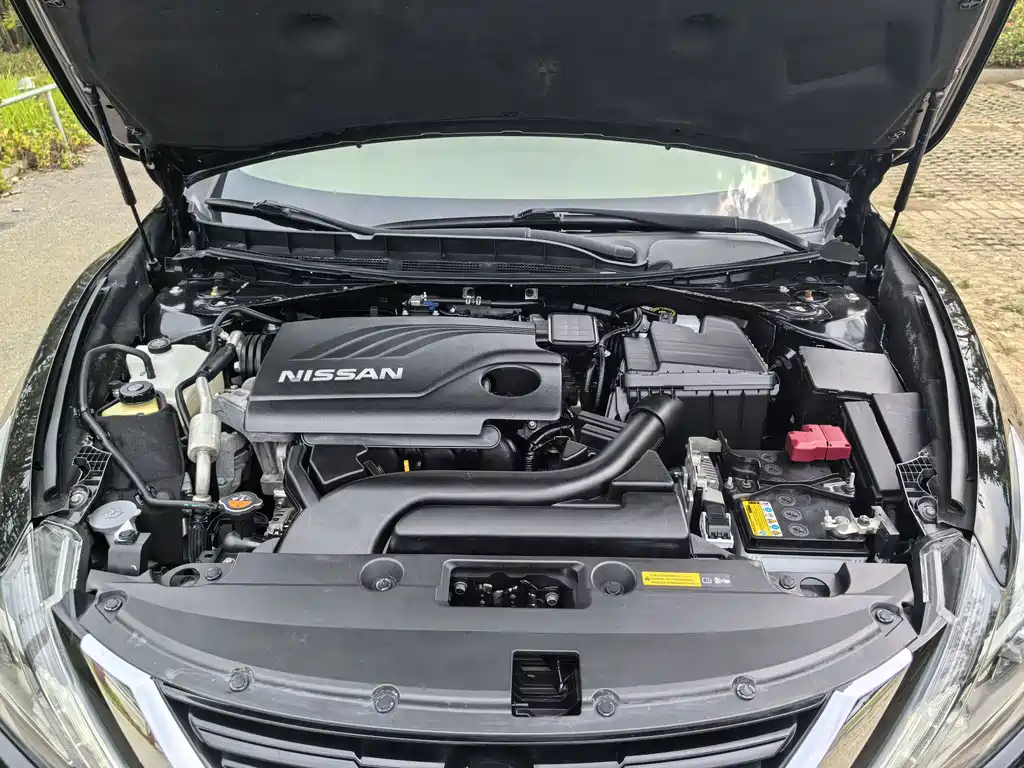 Teana Facelift 2.0 L XL Comfort