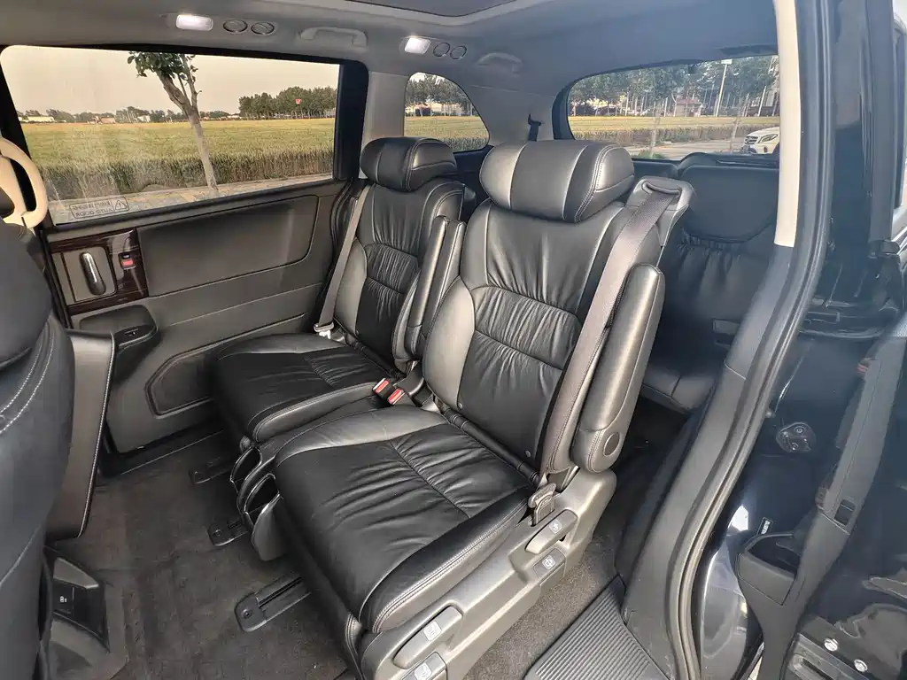 Odyssey 2.0 L Sharp· Premium