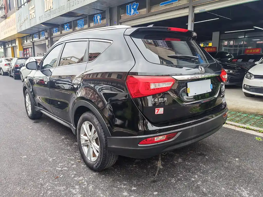 Fengguang 580 Facelift 1.5 T CVT Comfort