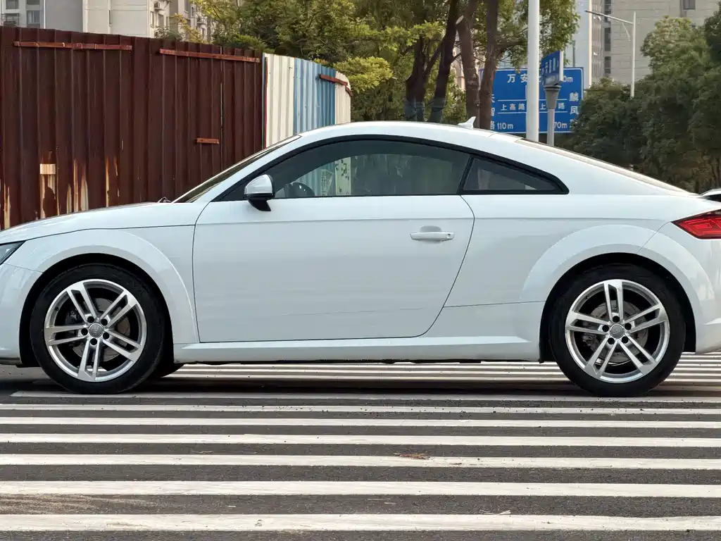 Audi TT TT Coupe 45 TFSI quattro
