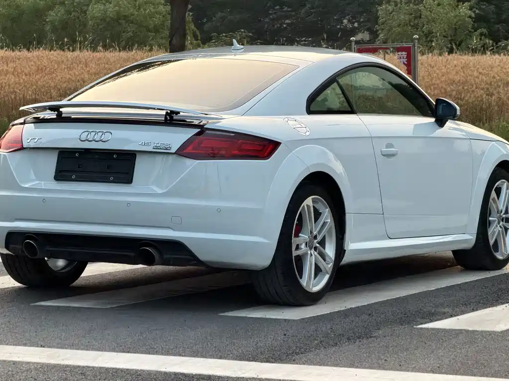 Audi TT TT Coupe 45 TFSI quattro