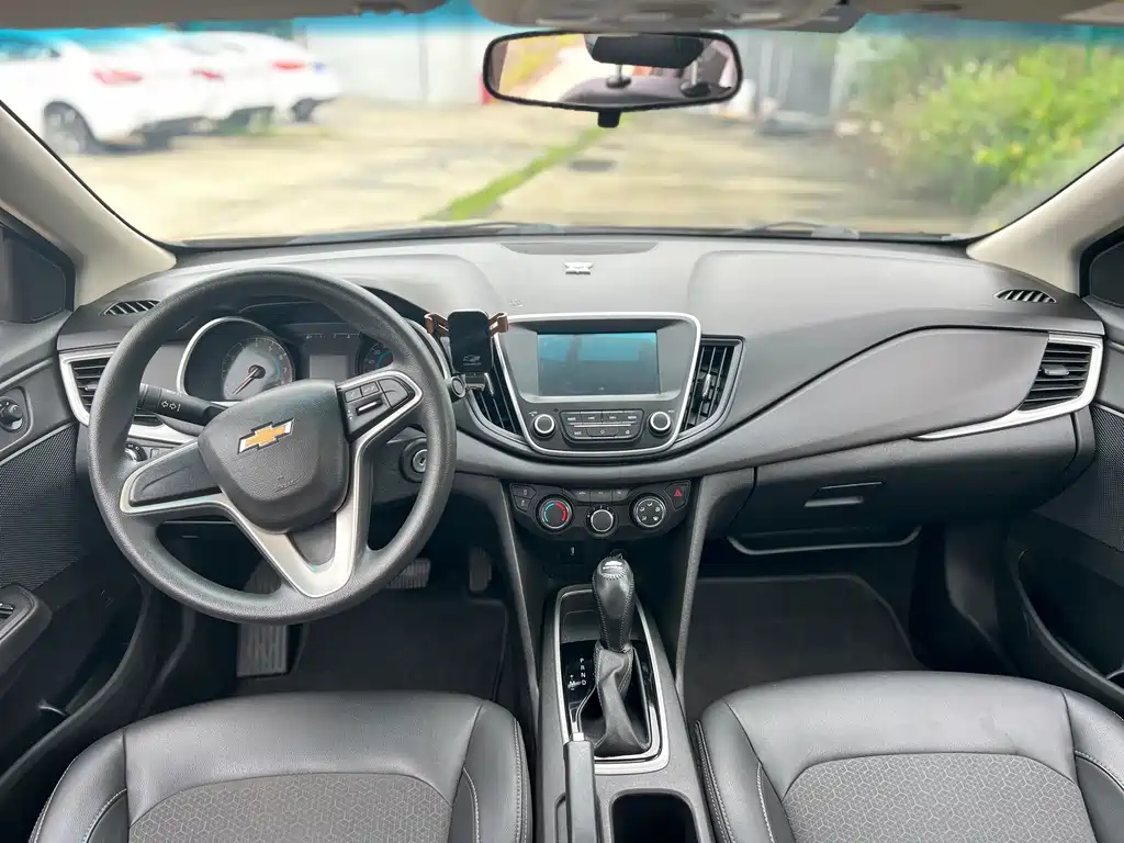 Cavalier 320 Auto Delight Sunroof