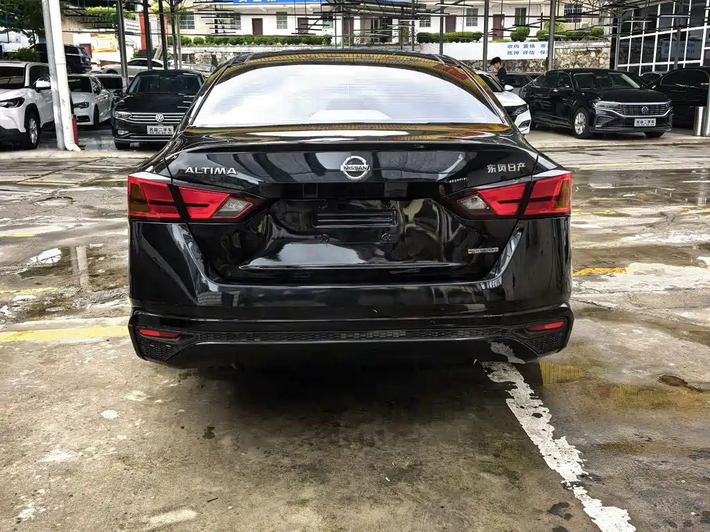 Teana Facelift 2.0 L XL Comfort