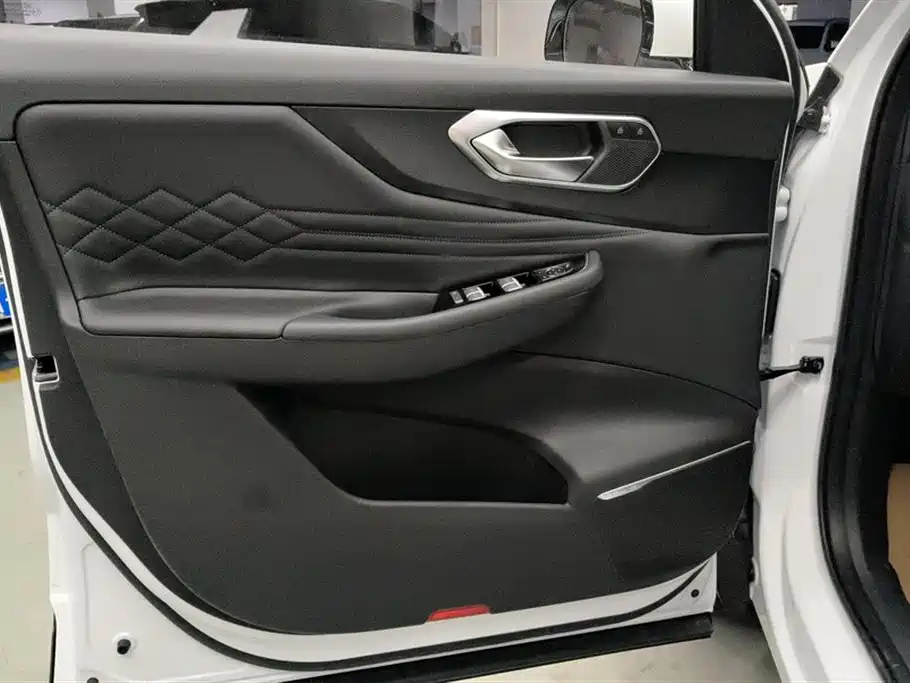 BAIC X7 1.5 TD DCT Enjoyment +