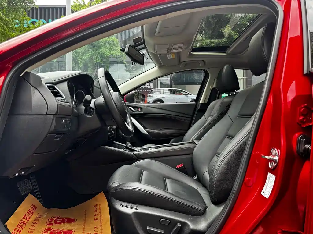 Atenza 2.0 L Blue Sky Luxury CN-V