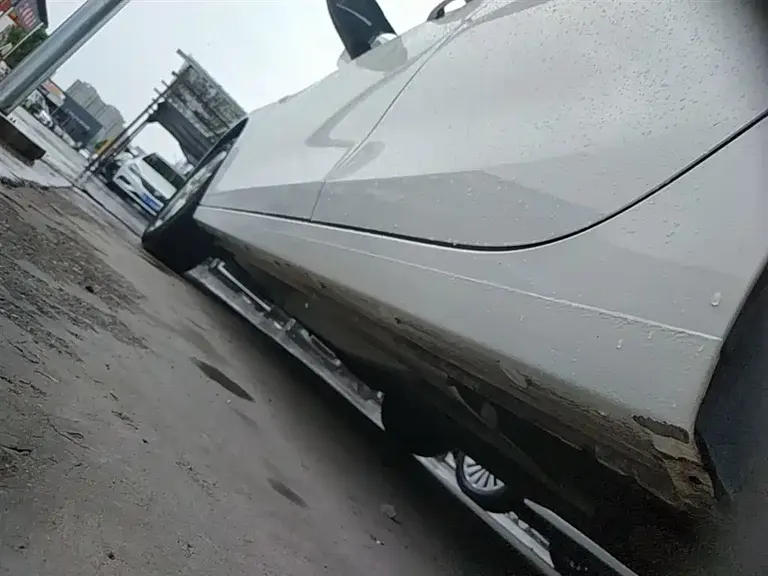 Chevrolet Cavalier 320 Auto Delight Sunroof