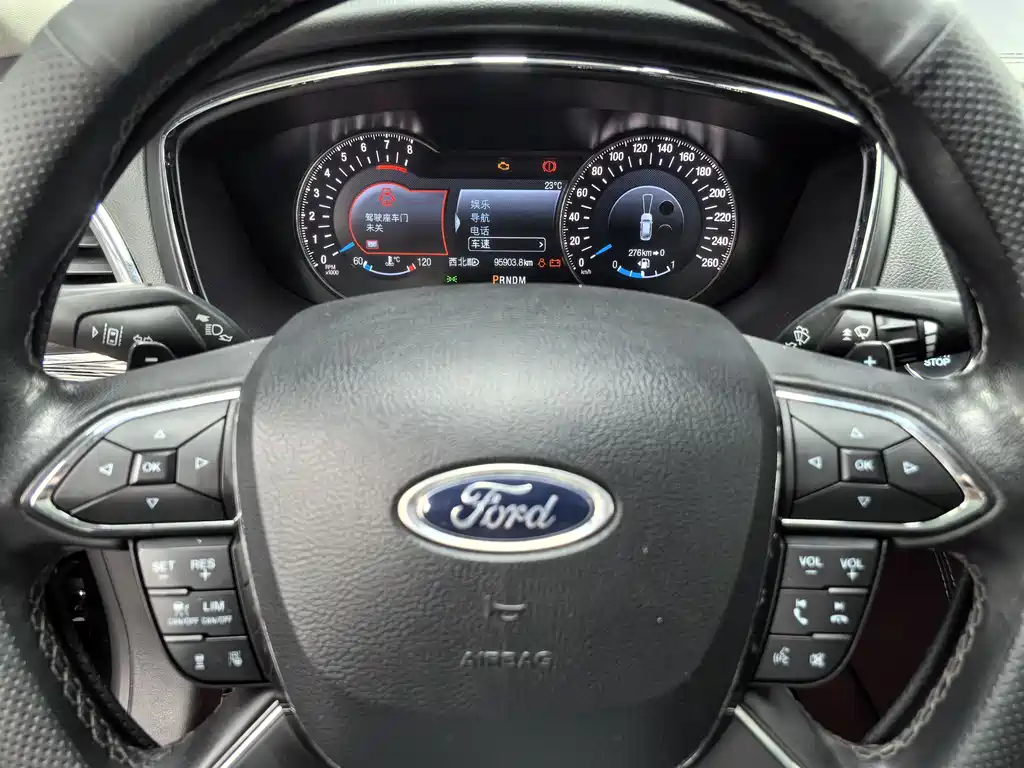 Taurus EcoBoost 245 Premium