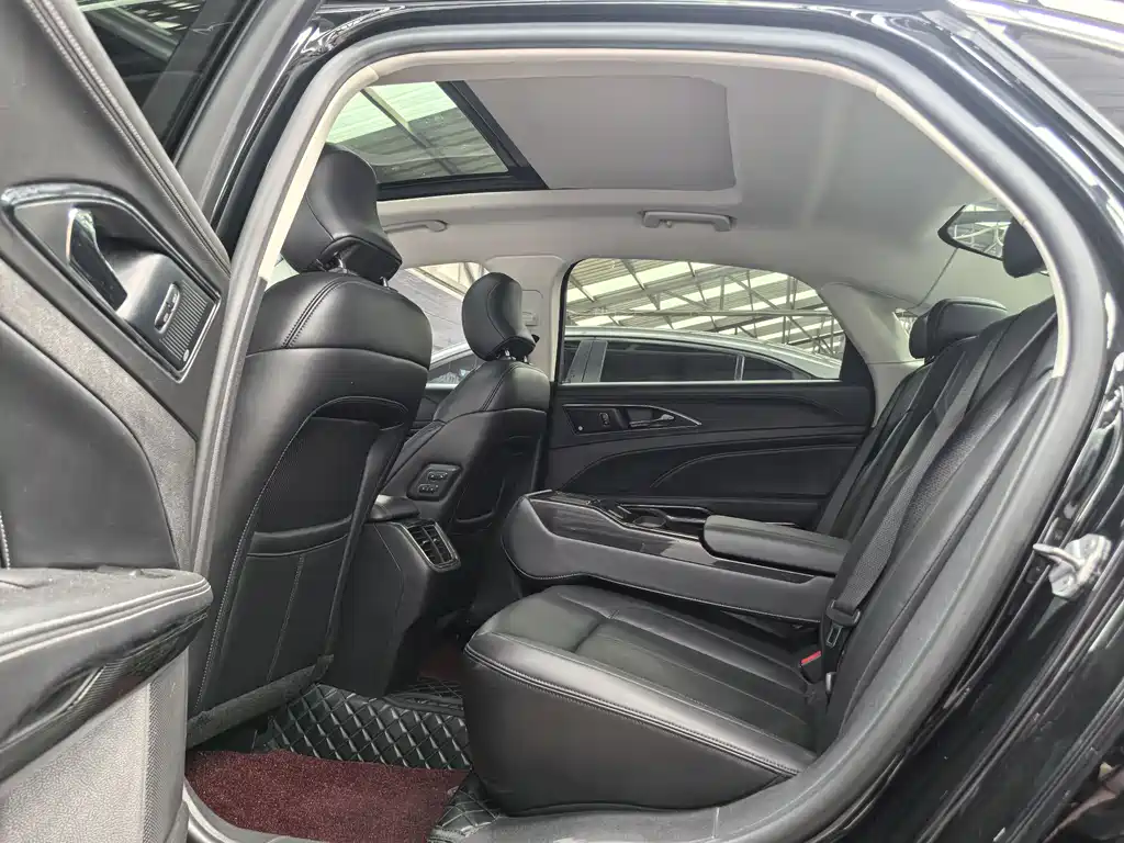 Taurus EcoBoost 245 Premium