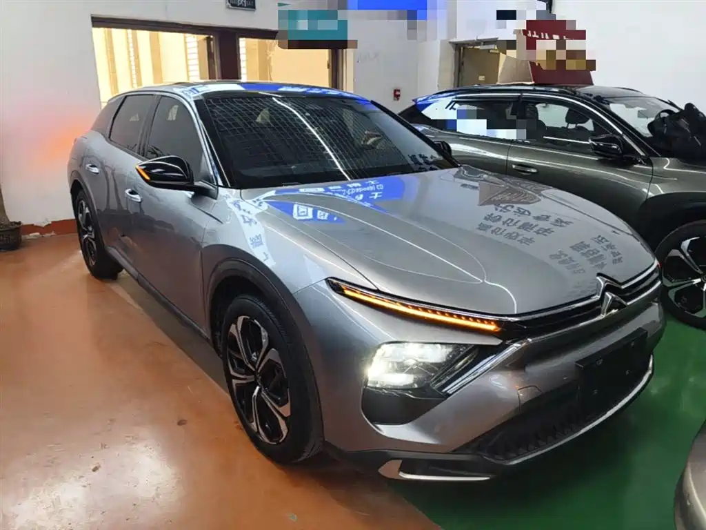 C5 X 凡尔赛C5 X 2021款 1.6 T 势不凡