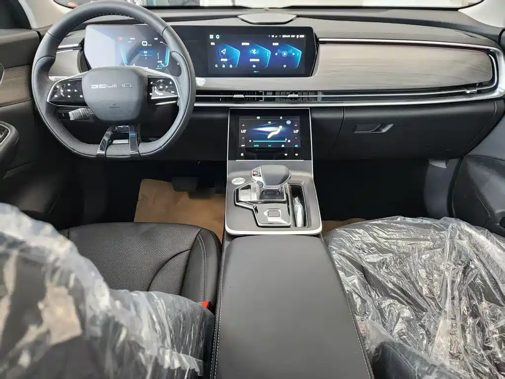 BAIC X7 北京X7 2024款 1.5 TD DCT优享+PLUS版