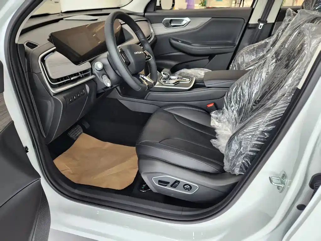 BAIC X7 北京X7 2024款 1.5 TD DCT优享+PLUS版