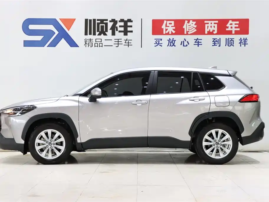 Corolla Cross 2.0 L Pioneer