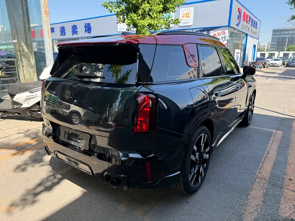 MINI JCW Countryman 2.0 T JOHN COOPER WORKS
