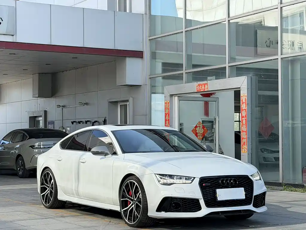 Audi RS 7 奥迪RS 7 2016款 RS 7 4.0 T Sportback performance