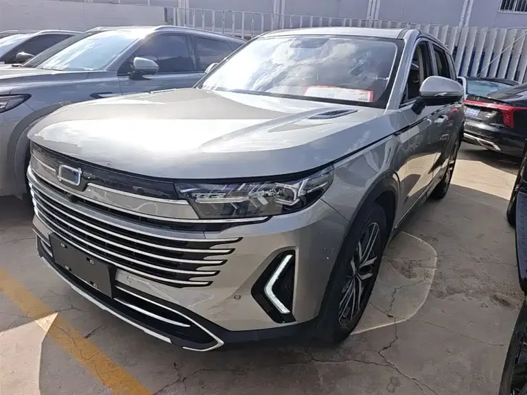 Besturn T99 2.0 T Auto Premium (6 AT)