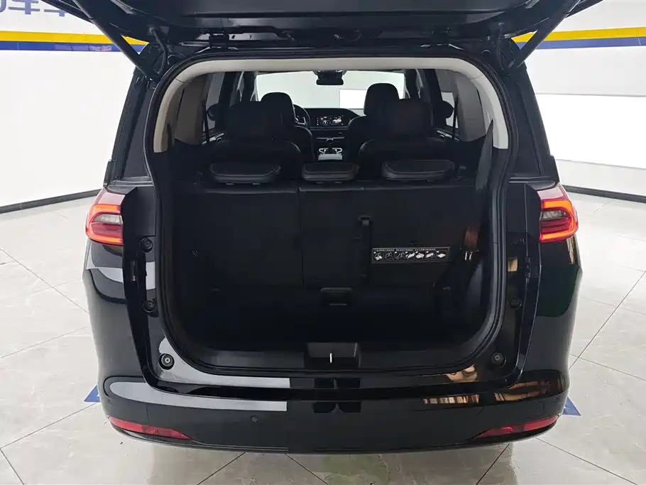 GAC Trumpchi M6 PRO 270 T DCT Luxury
