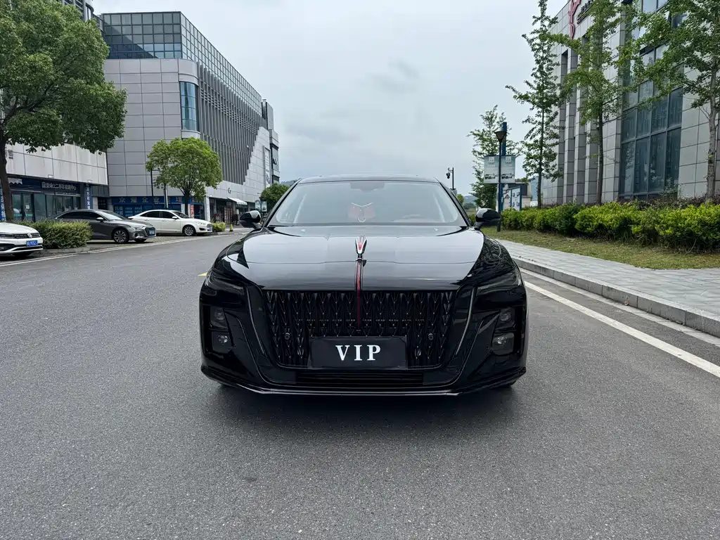 Hongqi H5 1.5 T DCT Shadow
